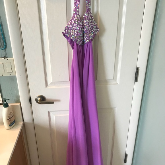 Bright purple prom dress - Picture 2 of 7